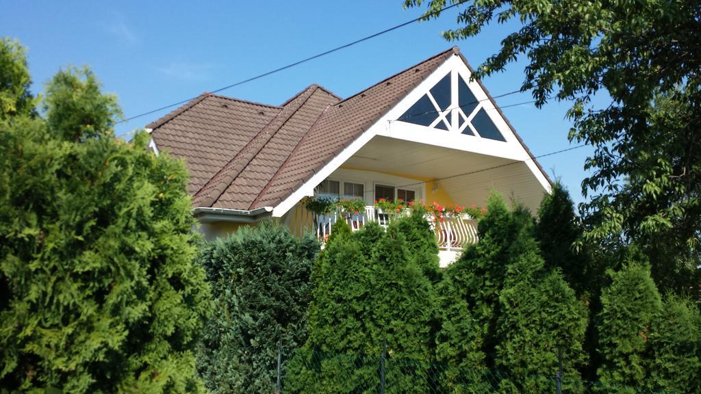 Apartament Tuenderlak Vendeghaz Balatonfüred Zewnętrze zdjęcie