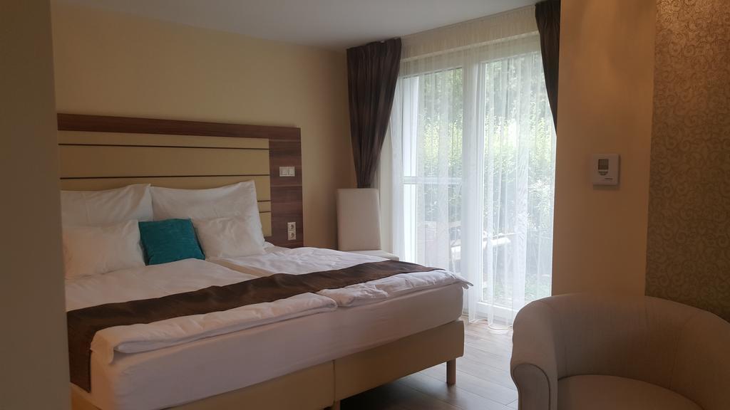 Apartament Tuenderlak Vendeghaz Balatonfüred Zewnętrze zdjęcie
