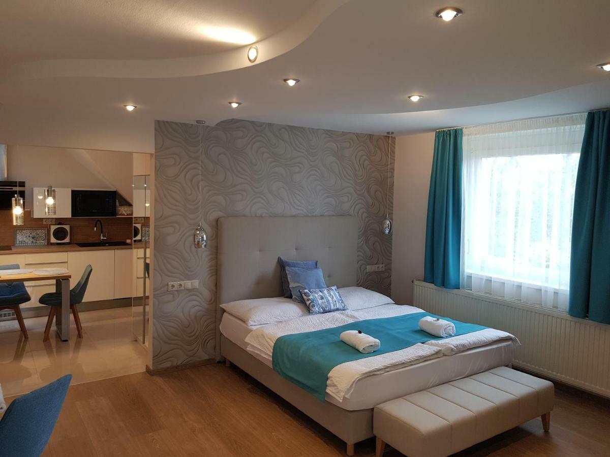 Apartament Tuenderlak Vendeghaz Balatonfüred Zewnętrze zdjęcie
