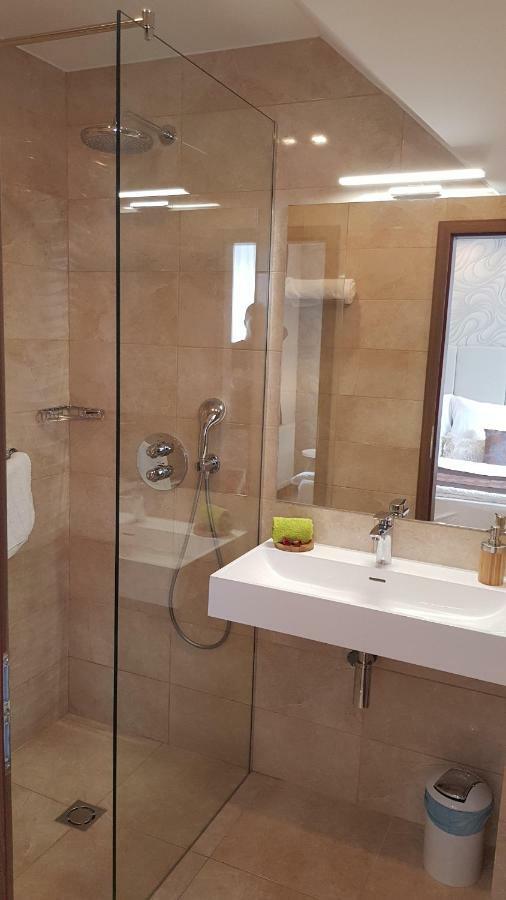 Apartament Tuenderlak Vendeghaz Balatonfüred Zewnętrze zdjęcie