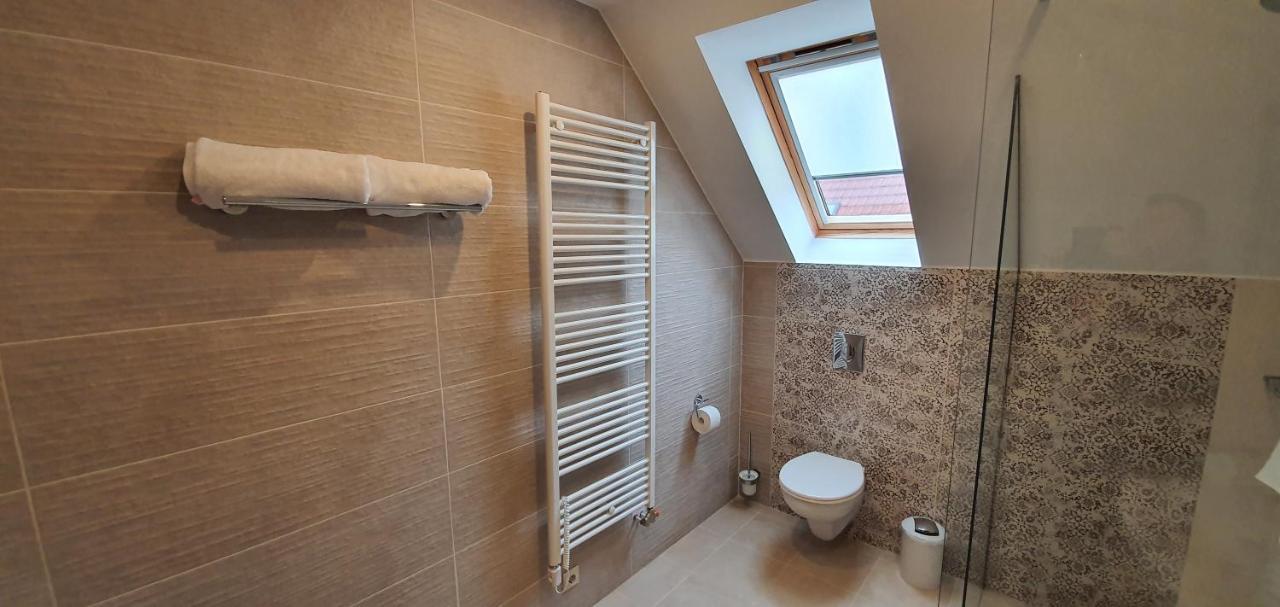 Apartament Tuenderlak Vendeghaz Balatonfüred Zewnętrze zdjęcie