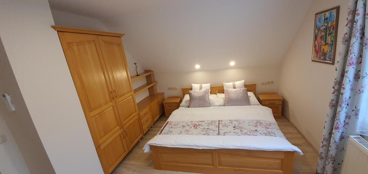 Apartament Tuenderlak Vendeghaz Balatonfüred Zewnętrze zdjęcie